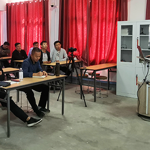 10��20��ɽ�|���x���ؙCе���޹�˾�e�k���p���Tʽ��ץ�����ؙC������Ӗ(x��n)�n��